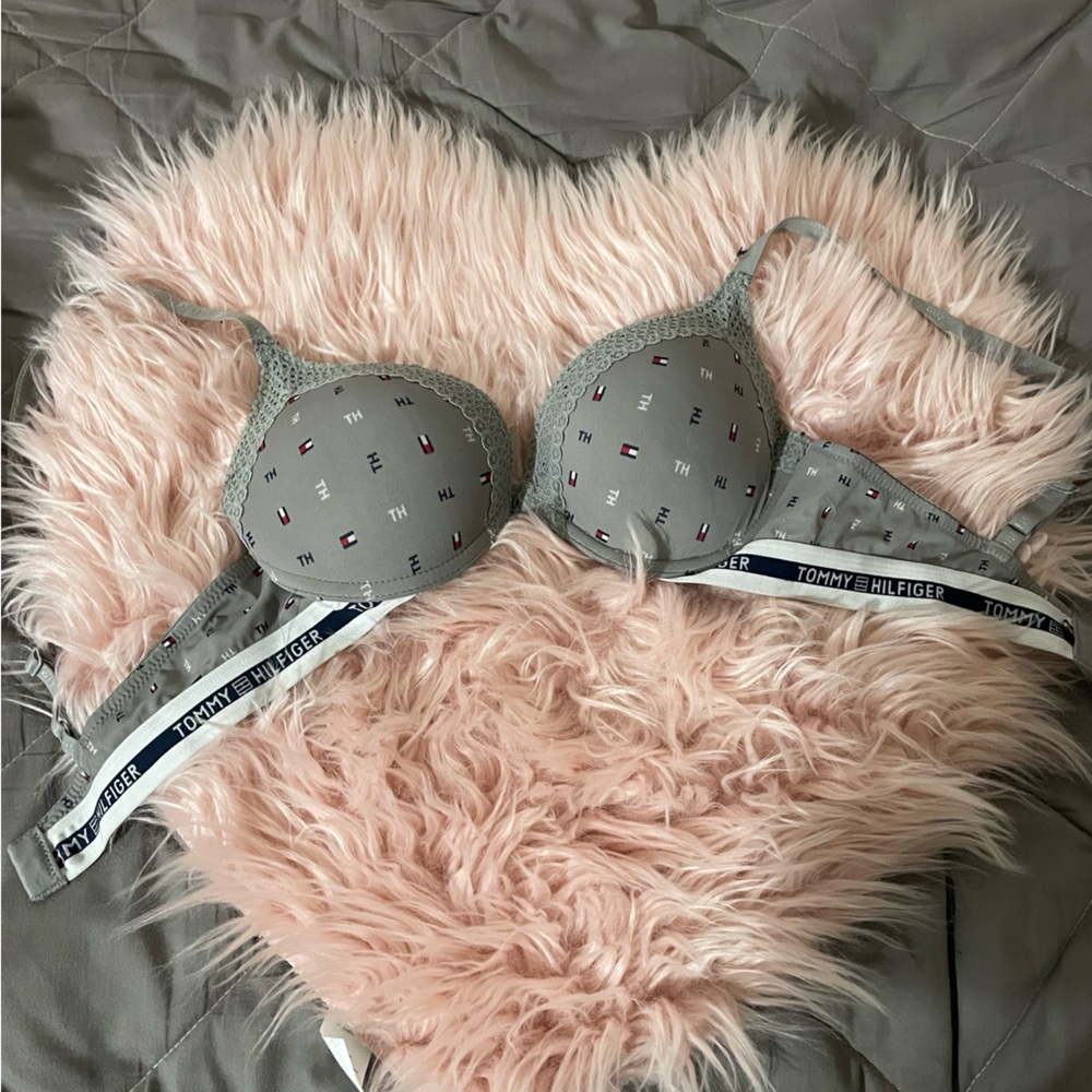 Tommy Hilfiger Gray Logo Lace Trim Lightly Padded Bra